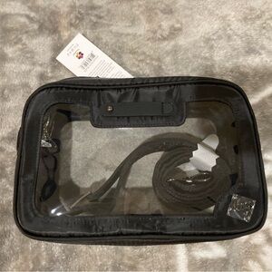 Lug clear zip crossbody black stagecoach carriage